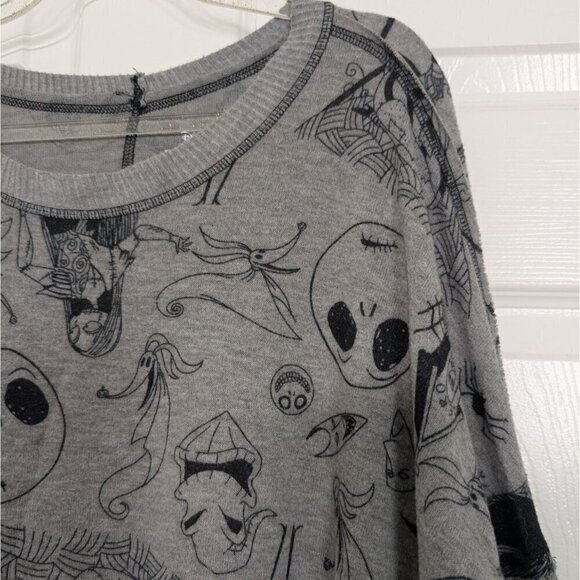 Nightmare Before Christmas Sleep Shirt Womens Size XL Gray Sally Oogie Boogie - Picture 2 of 10